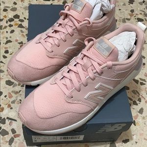New Balance women’s sneakers